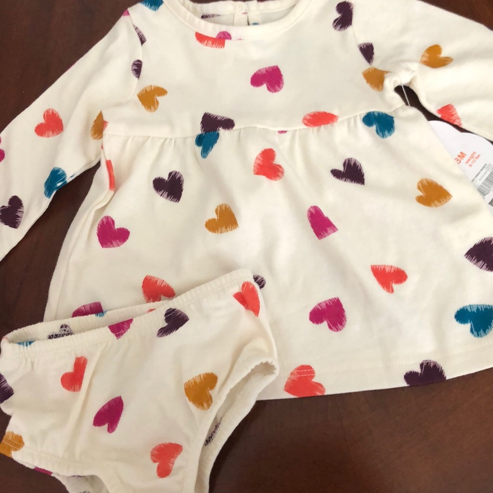Baby girl dress and bloomers